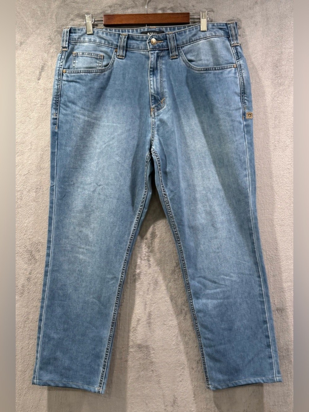 5.11 Tactical Jeans Mens 36 Defender Flex Regular Blue Denim Hemmed Inseam